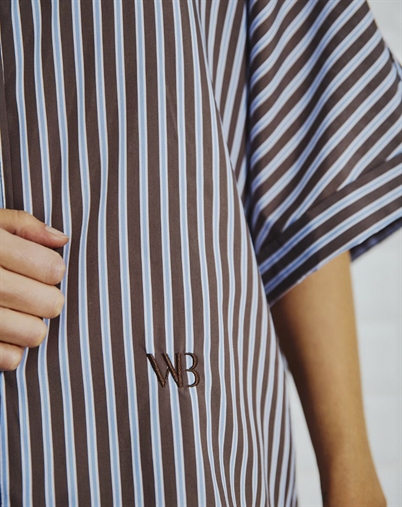Withblack - Helene WBL Batsleeve Skjorte - Brown Stripe